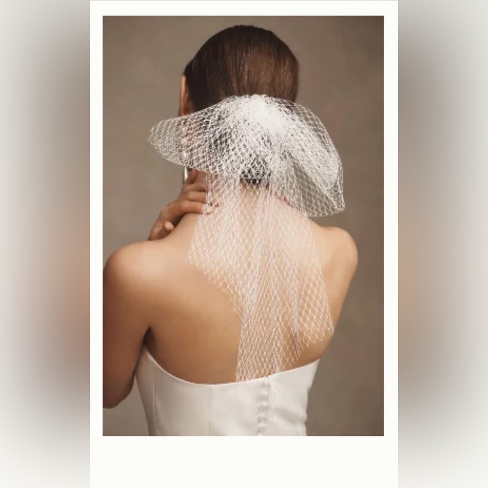 Micro veil - HUSHED COMMOTION ROSA FRENCH NET TULLE BOW